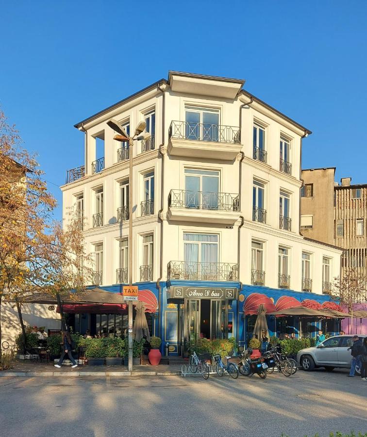 Amo'S Hotel Shkodra Kültér fotó