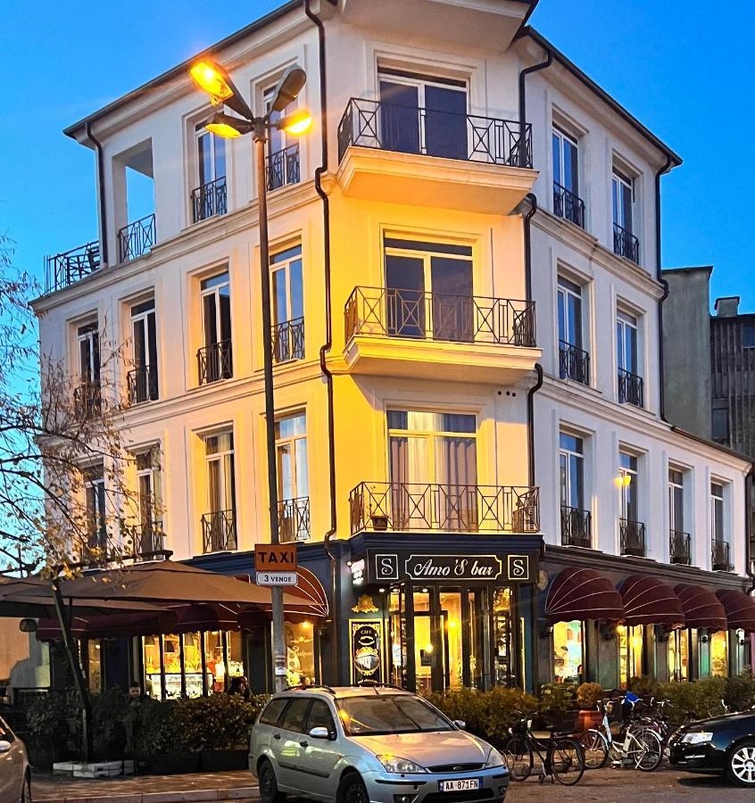 Amo'S Hotel Shkodra Kültér fotó