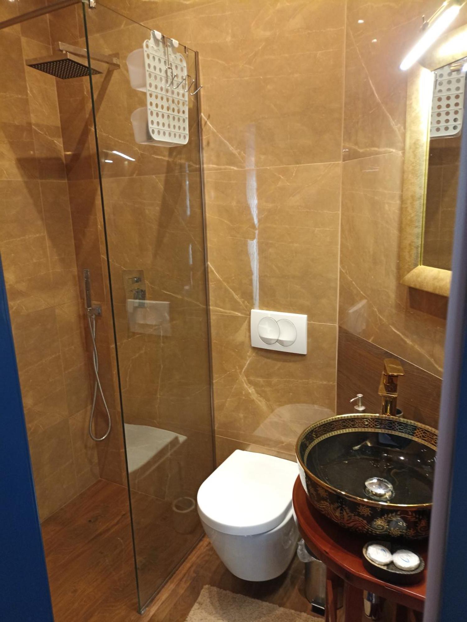 Amo'S Hotel Shkodra Kültér fotó
