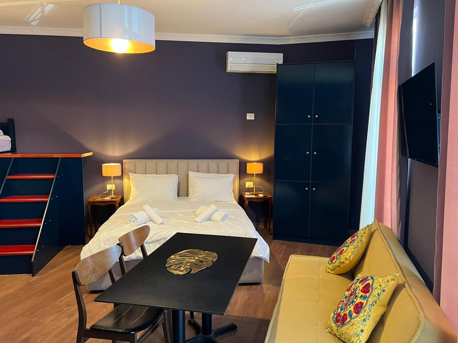 Amo'S Hotel Shkodra Kültér fotó